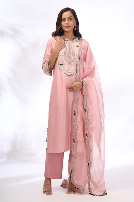 Prisho Embroidered Kurta Set 