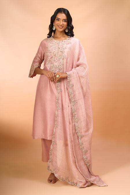 Prisho Embroidered Kurta Set 