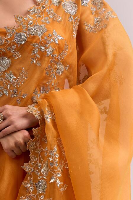 Anushree Reddy_Orange Zari, Embroidery, Metallic Cutwork Saree With Unstitched Blouse Piece _Online_at_Aza_Fashions