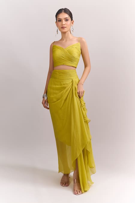 Anushree Reddy Green Open , Sweetheart Embroidered Cape Skirt Set at Aza Fashions Anushree Reddy_Green Open , Sweetheart Embroidered Cape Skirt Set _at_Aza_Fashions