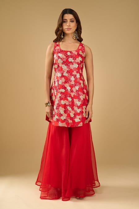 Buy_Archana Shah_Red Sequins, Metallic Thread, Piping Square Neck Embroidered Kurta Sharara Set _Online_at_Aza_Fashions