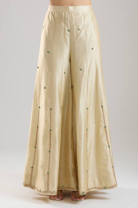 Surbhi Shah_Green Embroidery, Sequins, Beads Split V-neck Bawri Kurta Sharara Set _Online_at_Aza_Fashions