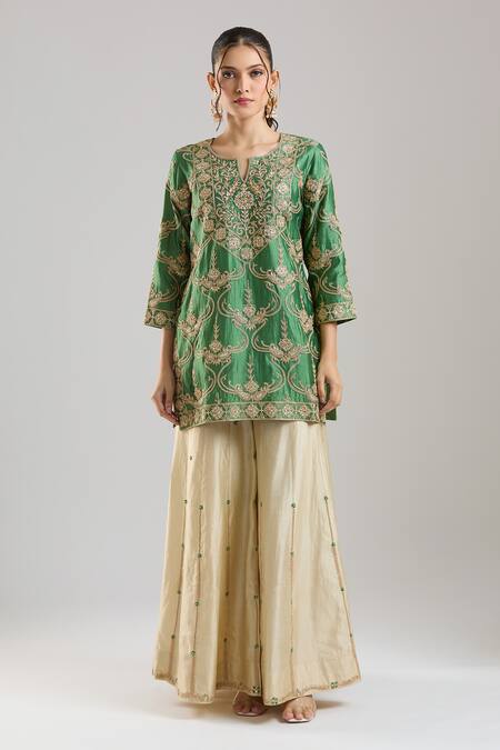 Surbhi Shah_Green Embroidery, Sequins, Beads Split V-neck Bawri Kurta Sharara Set _at_Aza_Fashions