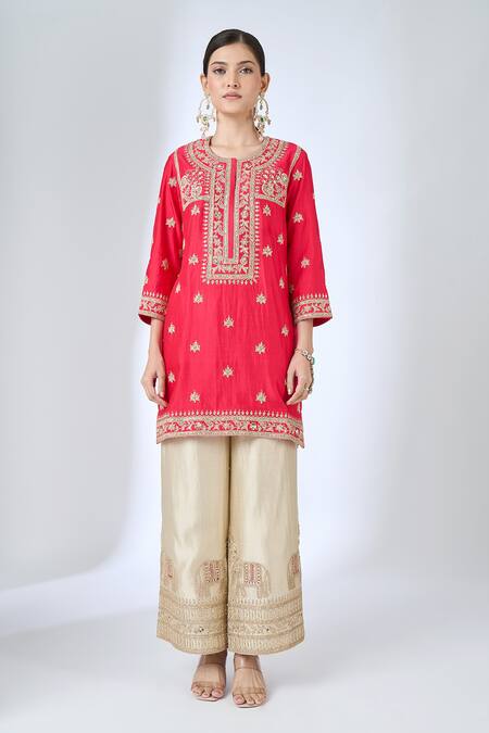 Surbhi Shah_Red Organza Embroidery, Zari, Mirrors, Tassels Round Neck, Gulmohar Kurta Set _Online_at_Aza_Fashions