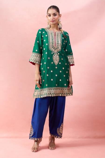 Shop_Surbhi Shah_Green Embroidery, Zari Round Neck Phool Kurta Set _Online_at_Aza_Fashions