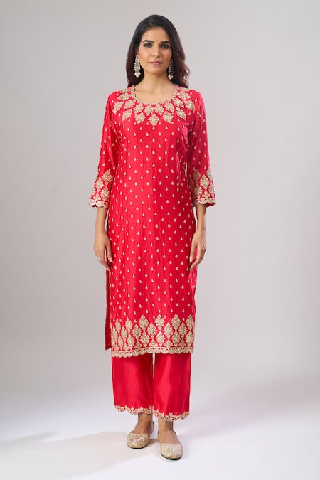 Shop_Surbhi Shah_Red Silk Embroidery, Zari Round Neck Kurta Set _Online_at_Aza_Fashions