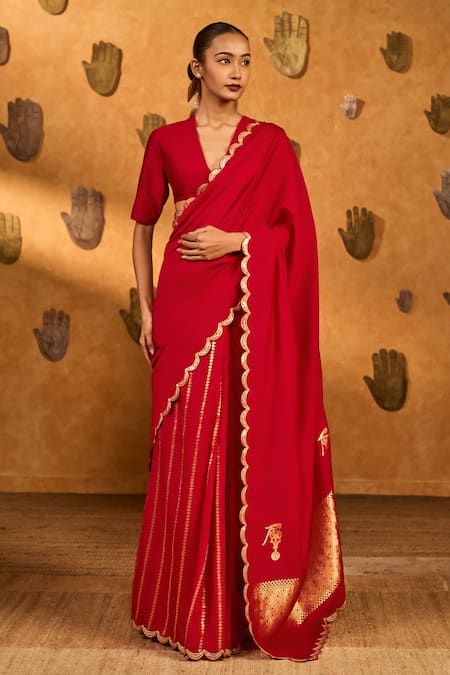 Masaba Bird Tales Print Saree With Unstitched Blouse Piece 