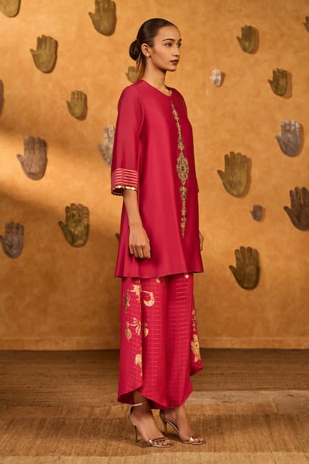 Buy_Masaba_Pink Silk Embroidery, Sequins, Zari, Raspberry Windrop Kurta And Checks Pant Set _Online_at_Aza_Fashions