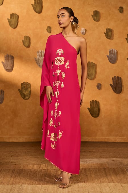 Buy_Masaba_Red Crepe Foil Printing One Shoulder Raspberry Wishdrop Kaftan _Online_at_Aza_Fashions