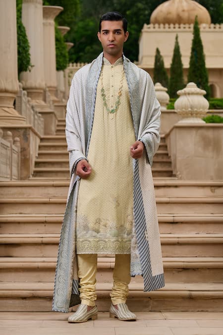 Tarun Tahiliani Pichwai Print Kurta & Shawl Set 