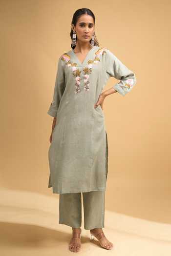Buy Khwaab By Sanjana Lakhani Green Linen Embroidery V-neck Floral Kurta And Pant Set at Aza Fashions Buy_Khwaab By Sanjana Lakhani_Green Linen Embroidery V-neck Floral Kurta And Pant Set _at_Aza_Fashions
