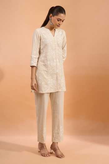 Khwaab By Sanjana Lakhani Embroidered Linen Kurta & Pant Set 
