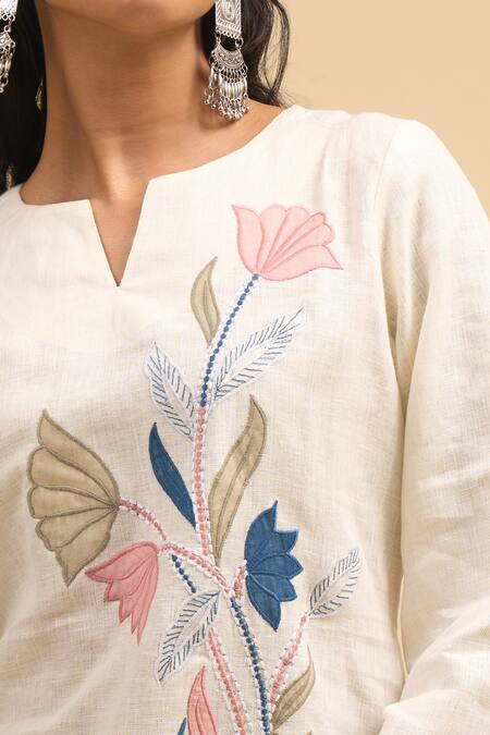 Naintara Bajaj Cream Linen Embroidery Split V-neck Floral Kurta And Pant Set at Aza Fashions Naintara Bajaj_Cream Linen Embroidery Split V-neck Floral Kurta And Pant Set _at_Aza_Fashions