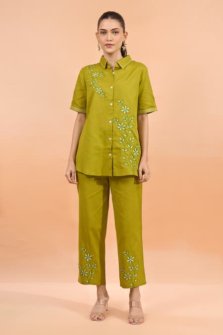 Shop Naintara Bajaj Green Cotton, Linen Embroidery Collared, Button-down Floral Kurta And Pant Set Online at Aza Fashions Shop_Naintara Bajaj_Green Cotton, Linen Embroidery Collared, Button-down Floral Kurta And Pant Set _Online_at_Aza_Fashions
