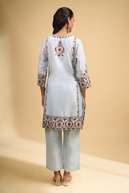 Naintara Bajaj Embroidered Silk Kurta & Pant Set 