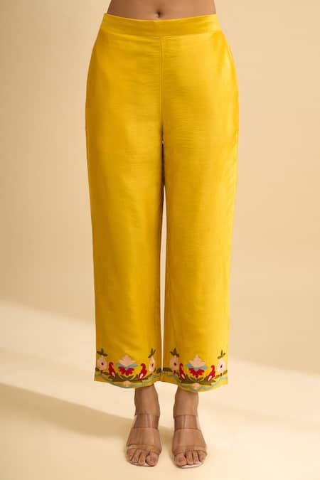 Naintara Bajaj_Yellow Silk Embroidery Split V-neck Kurta And Pant Set _at_Aza_Fashions