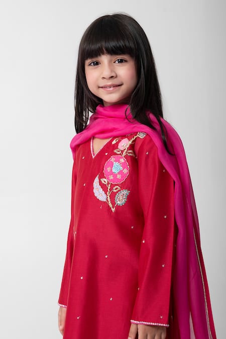 Partykles_Red Chanderi Silk Embroidery, Sequins Kurta Set _Online_at_Aza_Fashions