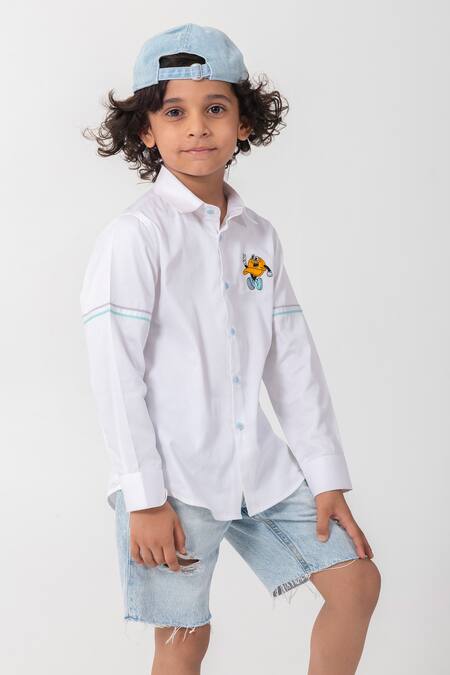 Buy_Partykles_White Cotton Embroidery, Patchwork Cap Logo Shirt _Online_at_Aza_Fashions