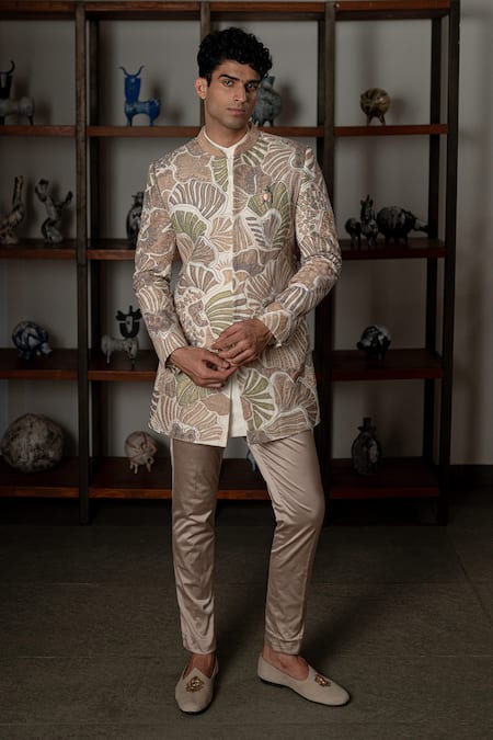 Mishru Ansh Embroidered Sherwani Set 