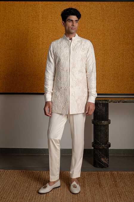 Mishru Lino Embroidered Bundi Set 