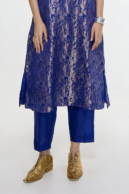 Buy_Ekaya Banaras_Blue Satin, Silk Zari Mandarin Collar Floral Handwoven Kurta And Pant Set _Online_at_Aza_Fashions