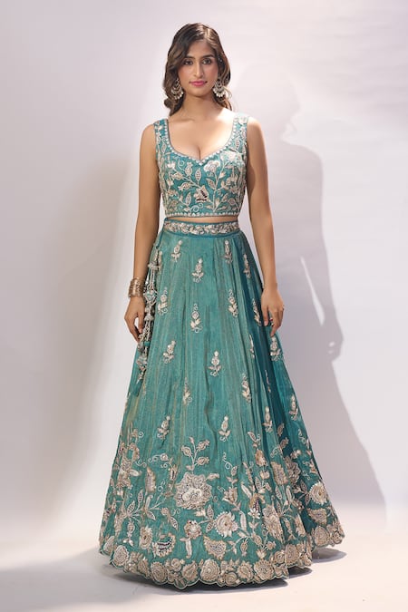 Samyukta Singhania_Green Tissue Embroidery, Zari, Sequins Sweetheart Neck Floral Lehenga Set _Online_at_Aza_Fashions