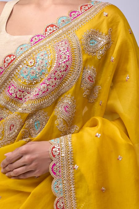 Buy_Azeera_Yellow Organza Embroidery, Sequins, Mustard Saree With Unstitched Blouse Piece 