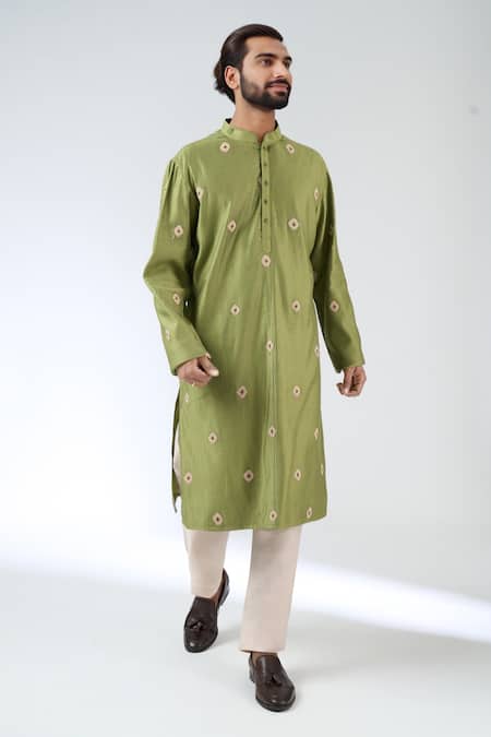 Buy Aariyana Couture Green Embroidery Geometric Kurta Set Buy_Aariyana Couture_Green Embroidery Geometric Kurta Set