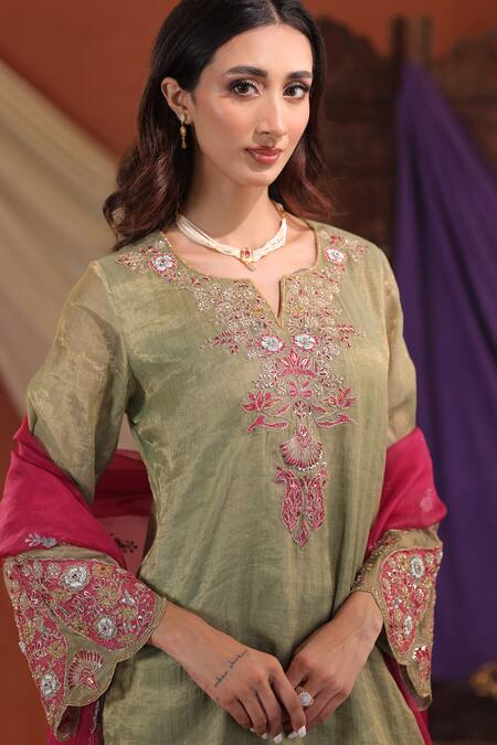 Farha Syed_Green Chanderi Silk, Organza Embroidery, Zari, Sequins Split Kurta Pant Set _at_Aza_Fashions