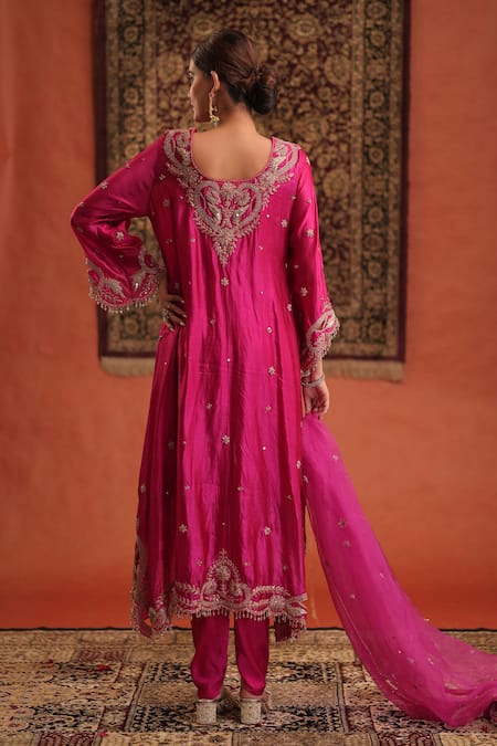 Farha Syed Embroidered Kurta Dhoti Pant Set 