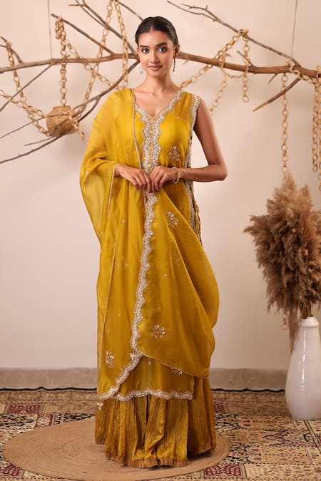 Farha Syed_Yellow Silk, Organza Sequins, Beads, Embroidery, Metallic Kurta And Skirt Set _at_Aza_Fashions