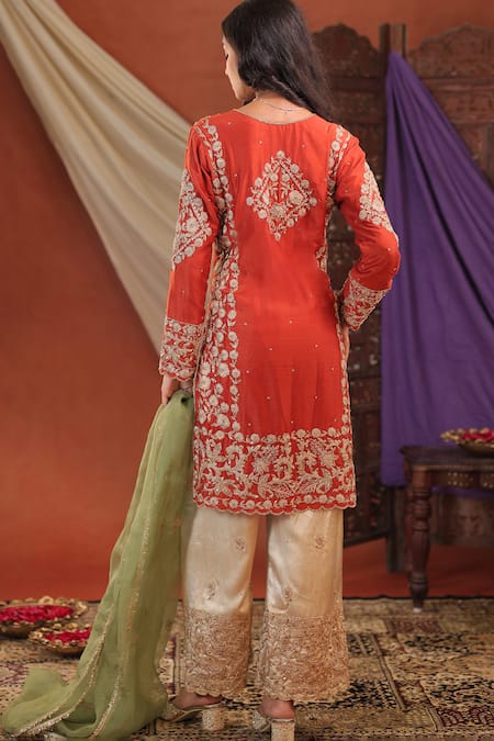 Farha Syed Embroidered Kurta & Pant Set 