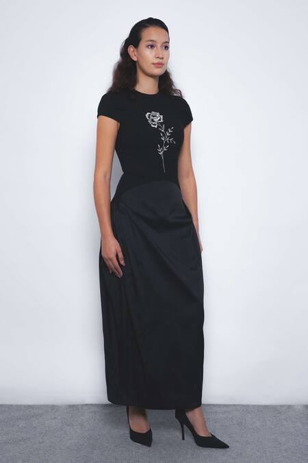 Buy Leh Studios Black Viscose, Polyester Embroidery, Sequins Round Neck Hana Rose Dress Online at Aza Fashions Buy_Leh Studios_Black Viscose, Polyester Embroidery, Sequins Round Neck Hana Rose Dress _Online_at_Aza_Fashions