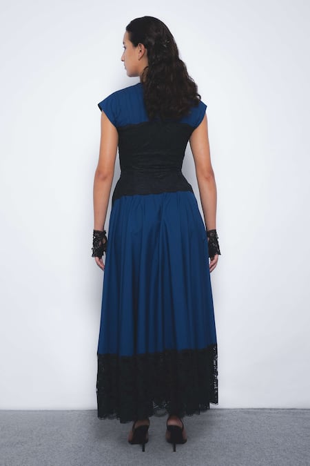 Leh Studios Baile V Neck Dress  