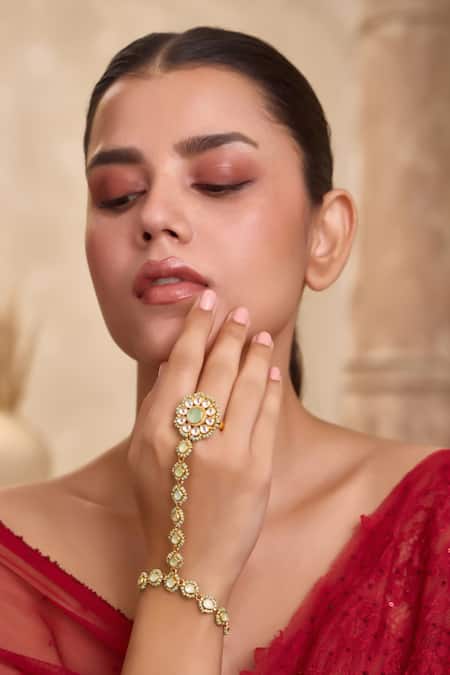 Paisley Pop Kundan Embellished Hathphool 