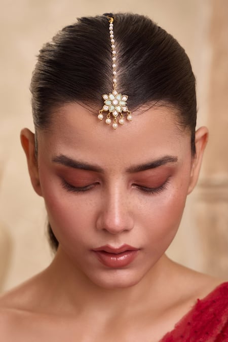 Paisley Pop Kundan Embellished Maangtikka 