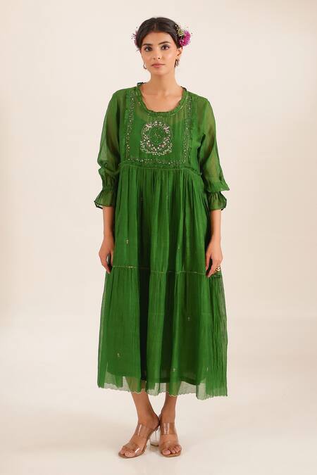 Tatwa_Green Chanderi Embroidery, Sequins, Tassels Round Neck Victoran Sparrow Kurta _at_Aza_Fashions