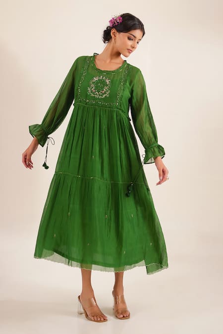 Tatwa Victoran Sparrow Chanderi Embroidered Kurta 