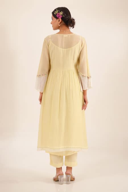 Tatwa Nyraa Gathered Kurta & Pant Set 