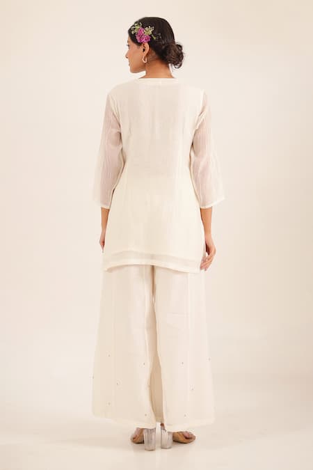 Tatwa Matsya Chanderi Embroidered Kurta Set 