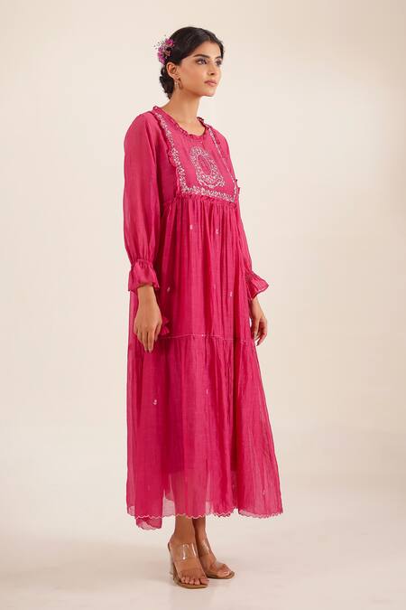 Tatwa_Pink Chanderi Embroidery, Sequins Round Neck Victoran Sparrow Kurta _Online_at_Aza_Fashions
