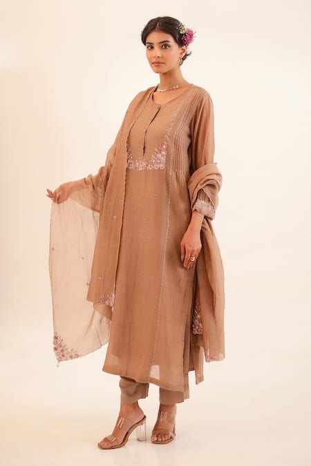 Tatwa_Brown Chanderi, Cotton Embroidery, Sequins, Stones Round Neck Kurta With Scarf _at_Aza_Fashions