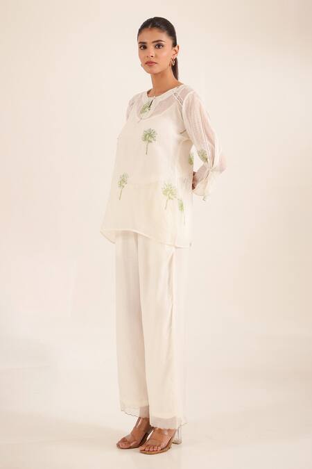 Tatwa White Chanderi Embroidery, Lace Round , Keyhole Top Pant Set Online at Aza Fashions Tatwa_White Chanderi Embroidery, Lace Round , Keyhole Top Pant Set _Online_at_Aza_Fashions