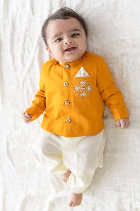 Tiber Taber Embroidered Bandhgala & Pant Set 