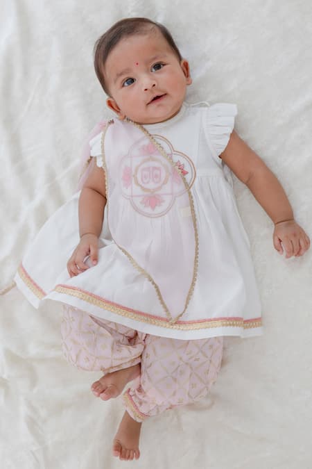 Tiber Taber Embroidered Lotus Motif Kurta Salwar Set 