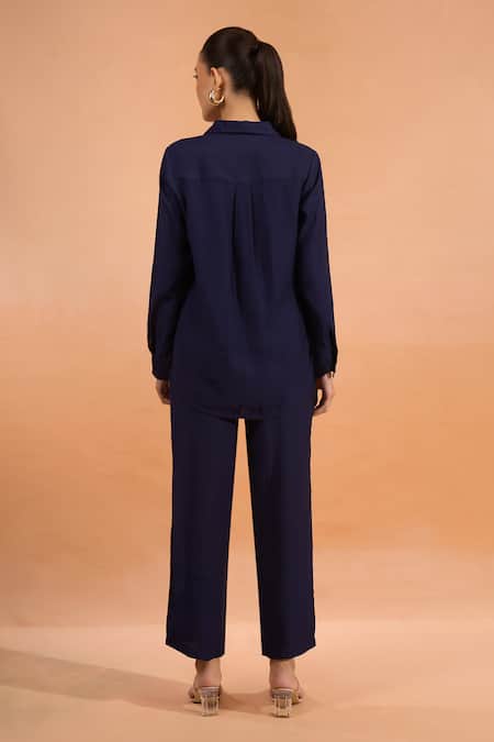 Naintara Bajaj Embroidered Silk Kurta & Pant Set 