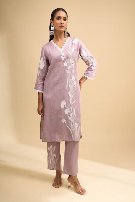 Naintara Bajaj Linen Embroidered Kurta & Pant Set 