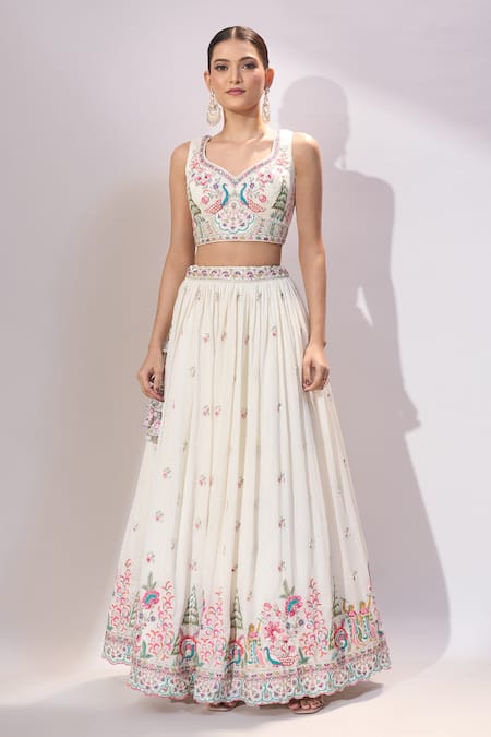 Samyukta Singhania_Cream Silk Embroidery, Sequins V-neck Lehenga Set _at_Aza_Fashions