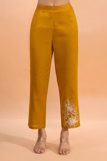 Naintara Bajaj Mustard Cotton, Linen Embroidery Collared, Button-down Neck Kurta And Pant Set at Aza Fashions Naintara Bajaj_Mustard Cotton, Linen Embroidery Collared, Button-down Neck Kurta And Pant Set _at_Aza_Fashions