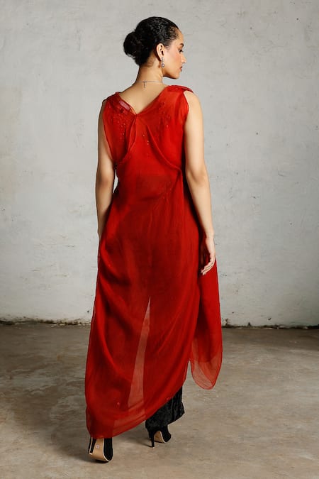 Saksham & Neharicka Nal Draped Top